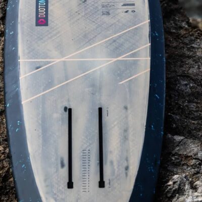 Deska Duotone Skybrid SLS 2026 - plener