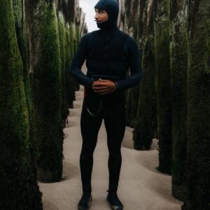 Pianka z kapturem Prolimit Predator - plener